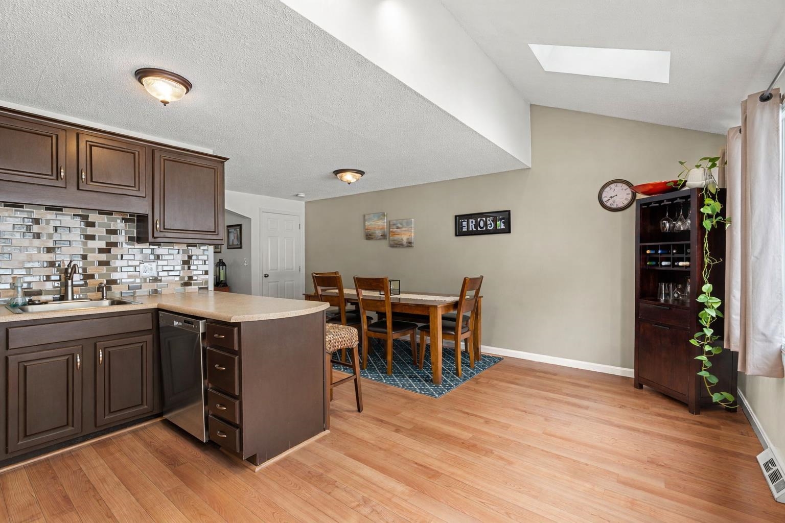 4 Gunstock Ridge Merrimack, NH 03054 - Photo 5 of 37