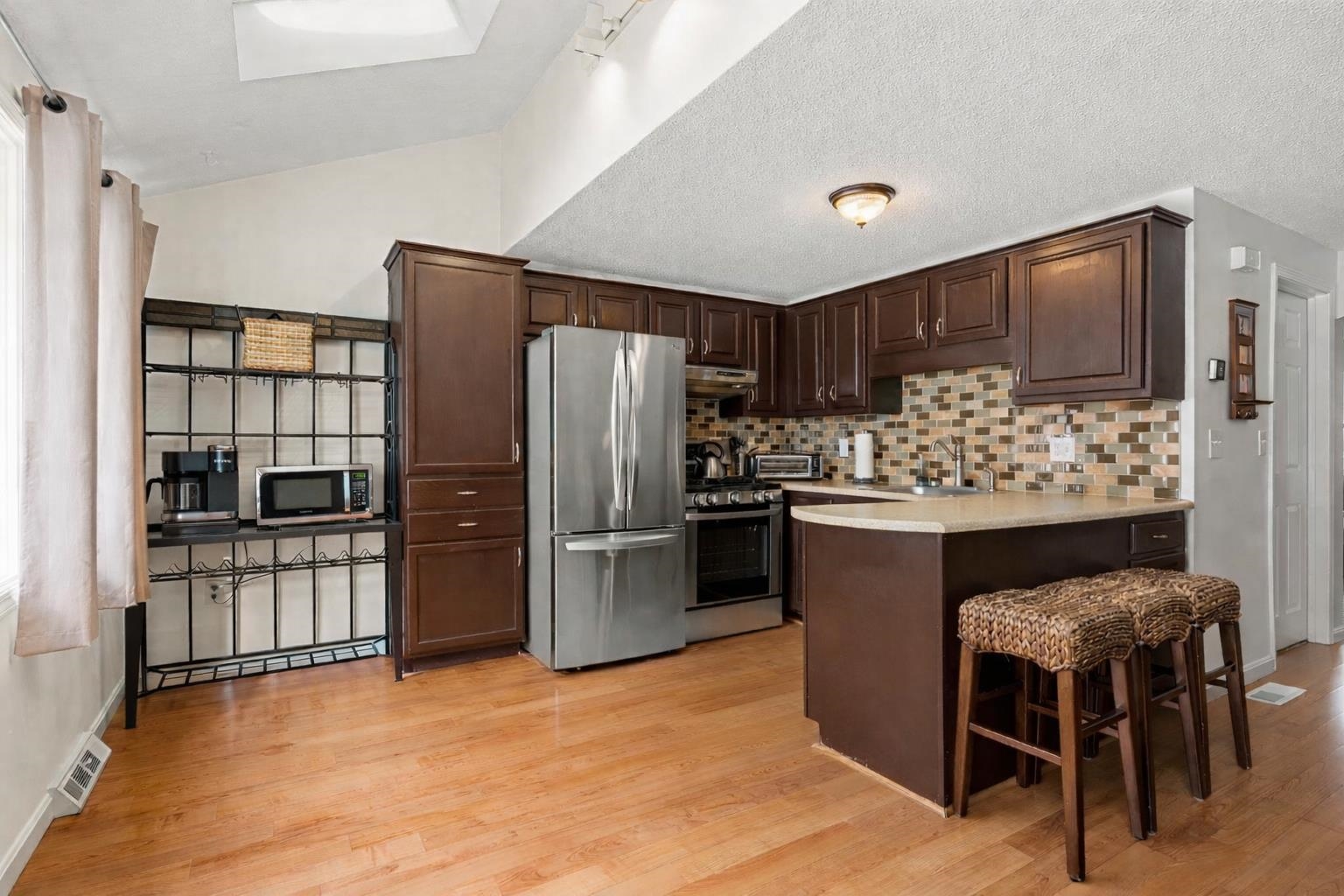 4 Gunstock Ridge Merrimack, NH 03054 - Photo 6 of 37