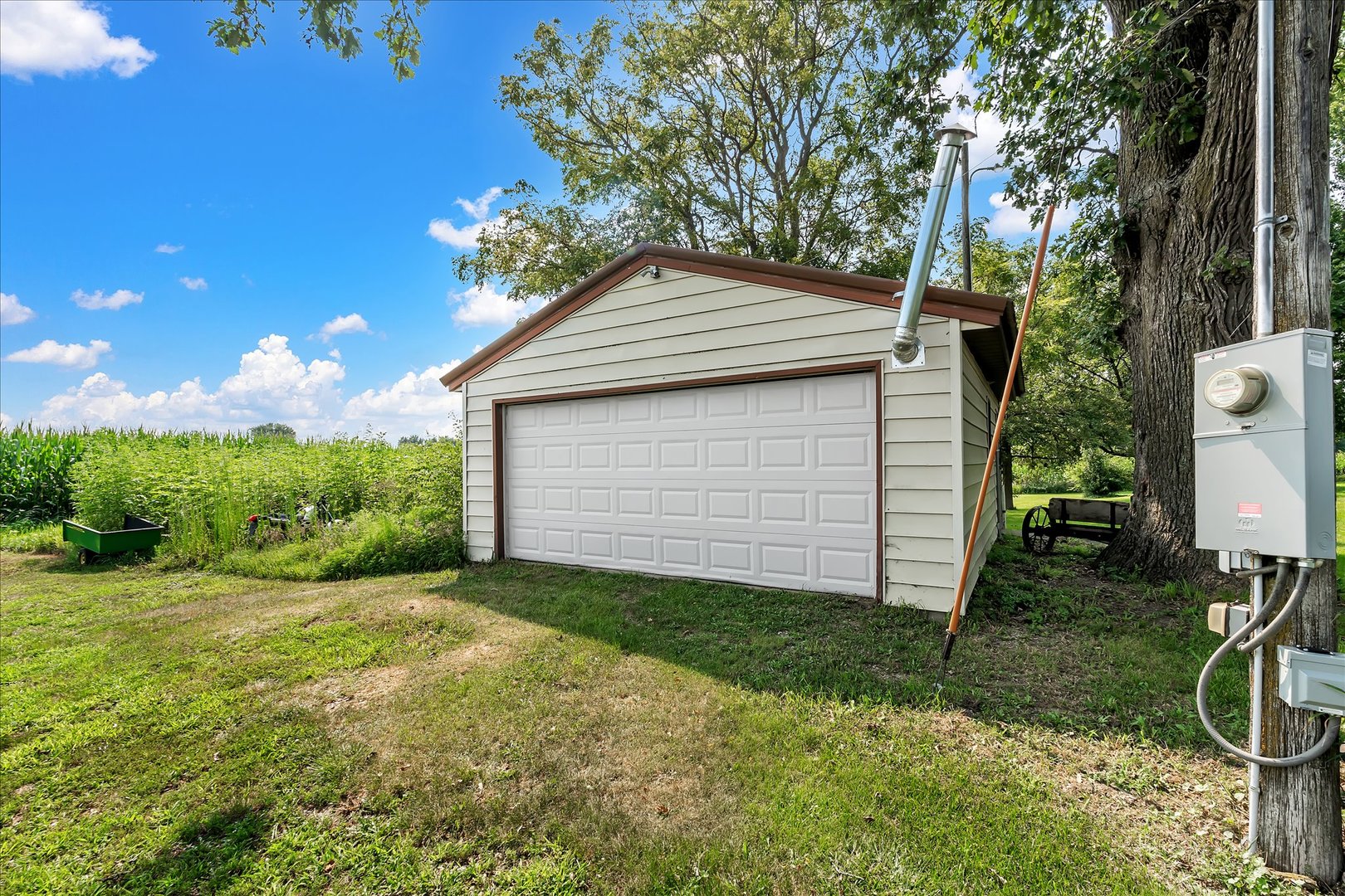 7627 New Liberty Road Walcott, IA 52773 - Photo 40 of 44