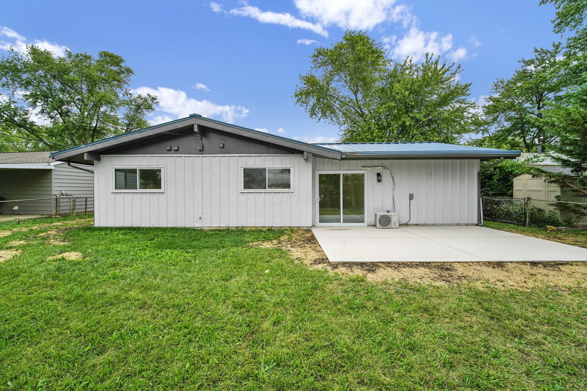 3845 Rutledge Drive Hilliard, OH 43026 - Photo 31 of 49 32-web-or-mls-3845-rutledge-dr