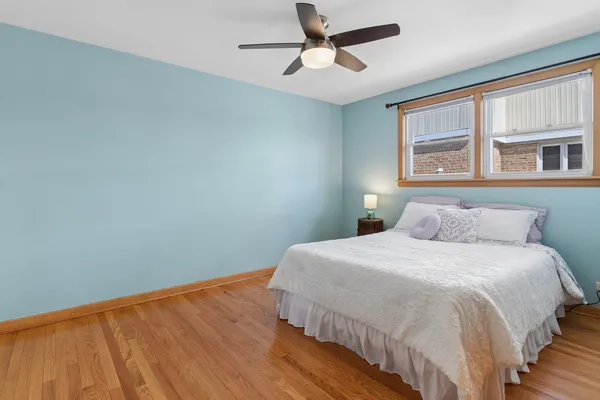 $425,000 | 7661 North Neva Avenue, Niles, IL 60714