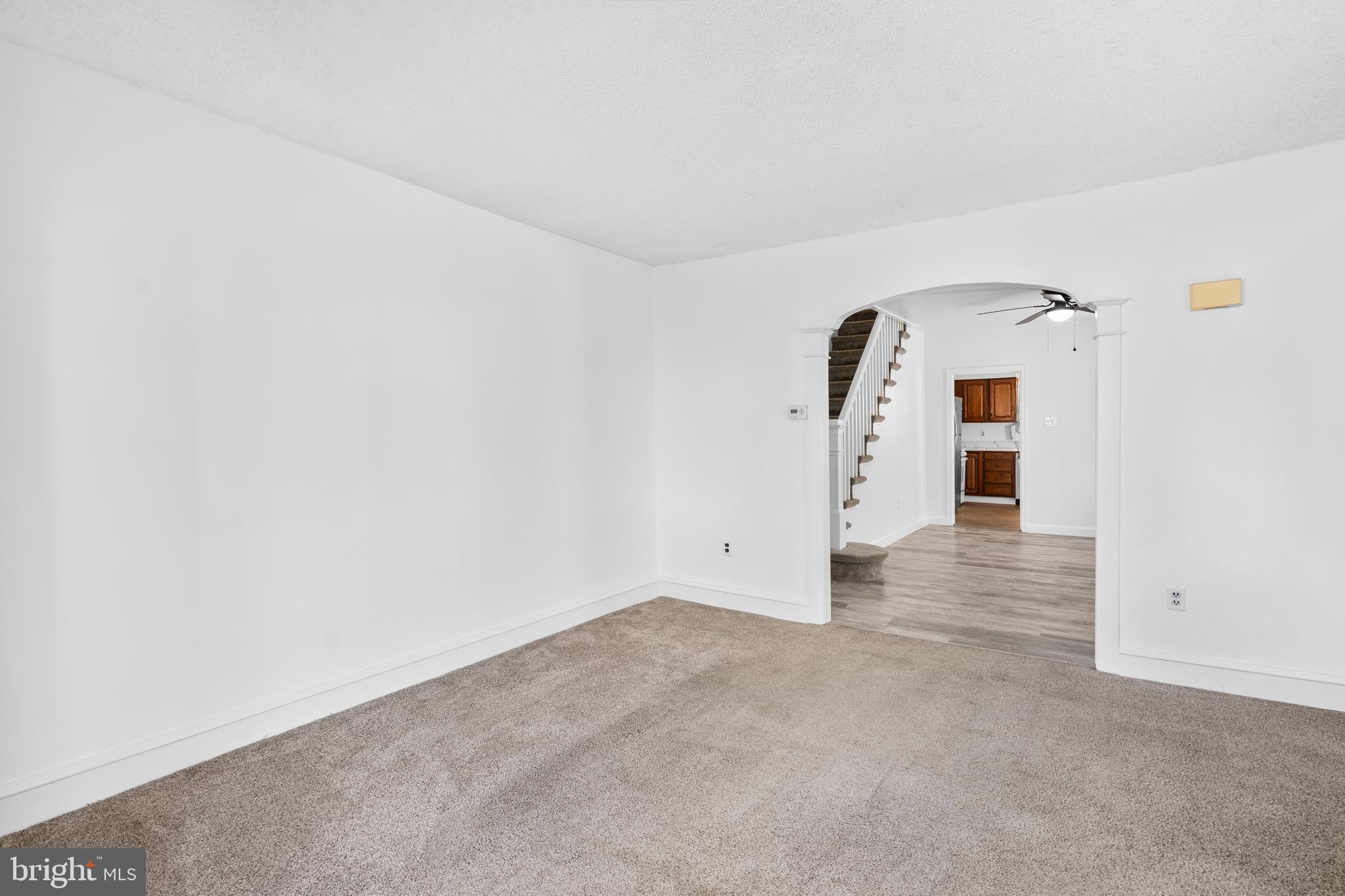 4613 Edgemont Street Philadelphia, PA 19137 - Photo 5 of 34