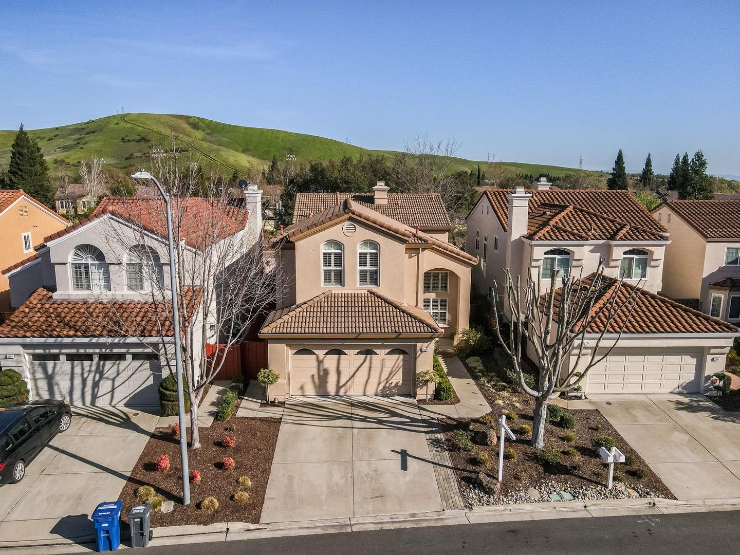 2071 Goldenrod Lane San Ramon, CA 94582 - Photo 3 of 45 Gallery Image 3