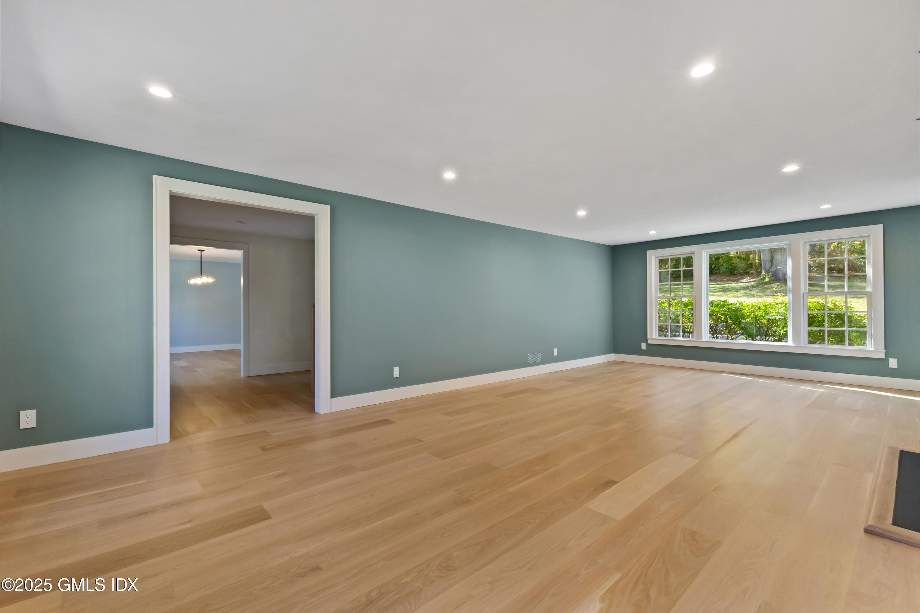 40 Howard Road Greenwich, CT 06831 - Photo 11 of 46 40 Howard