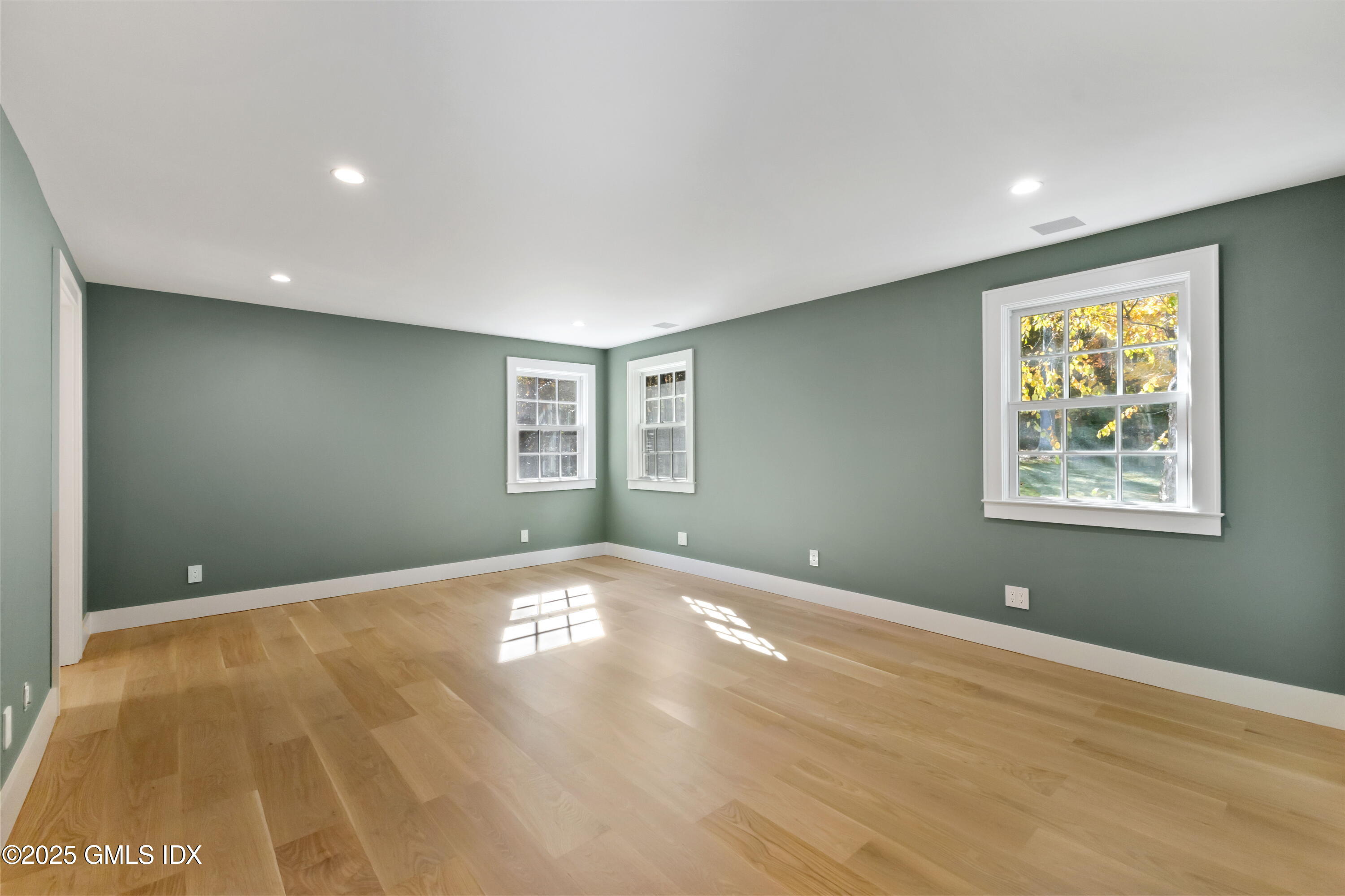 40 Howard Road Greenwich, CT 06831 - Photo 29 of 46 40 Howard