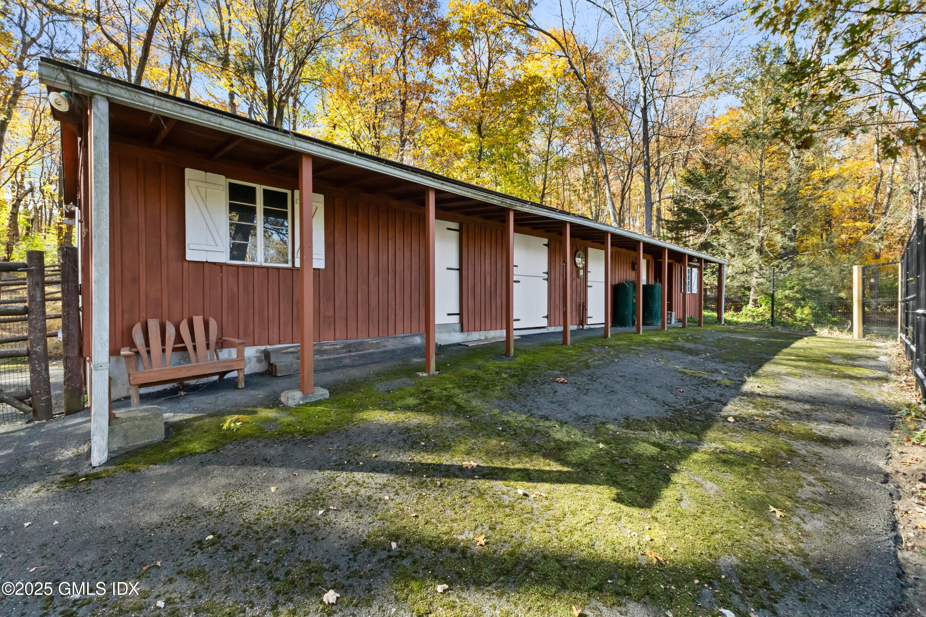 40 Howard Road Greenwich, CT 06831 - Photo 34 of 46 40 Howard