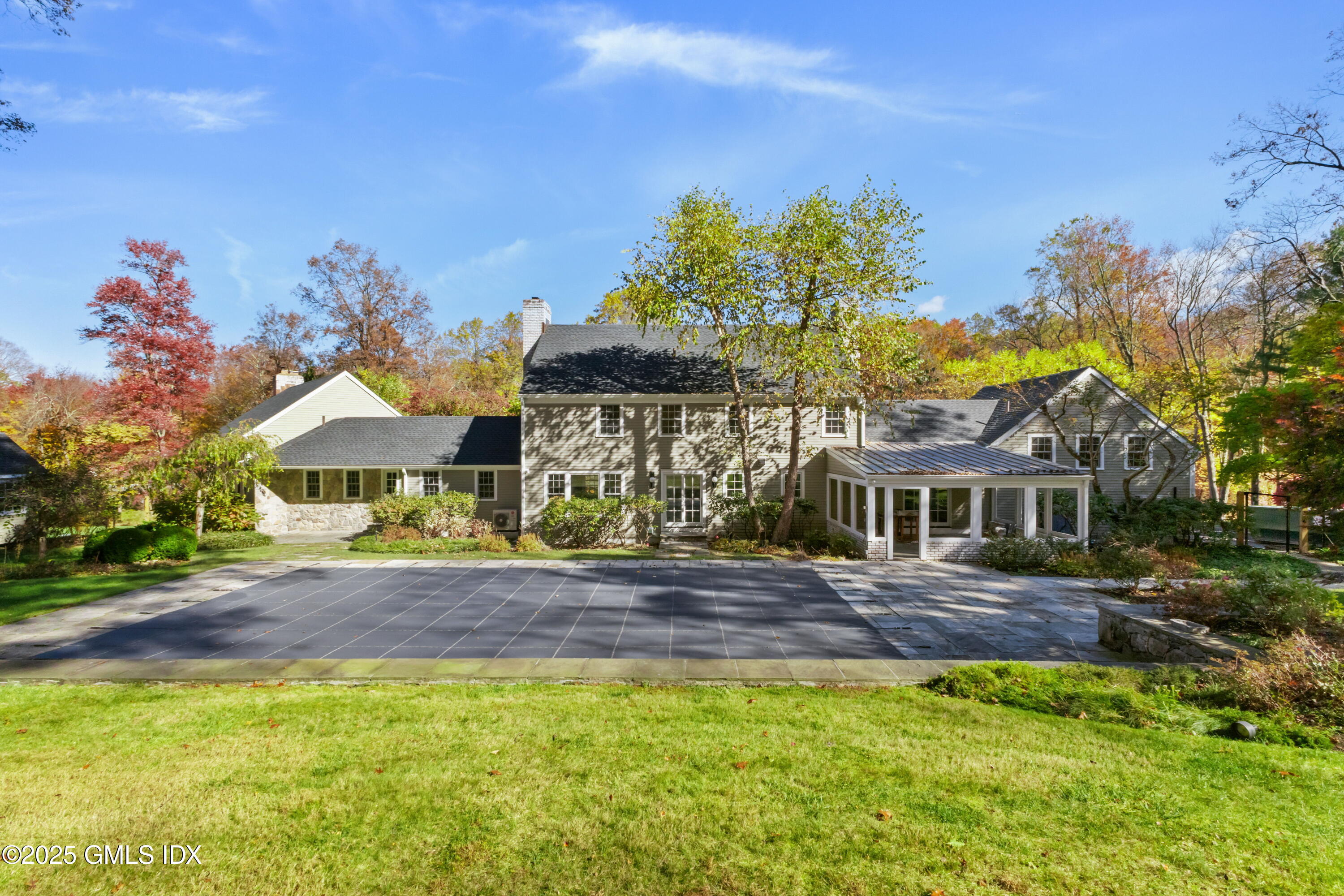 40 Howard Road Greenwich, CT 06831 - Photo 4 of 46 40 Howard