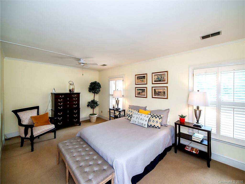 903 Bromley Road, Unit 903 Charlotte, NC 28207 - Photo 13 of 24 Gallery Image 13