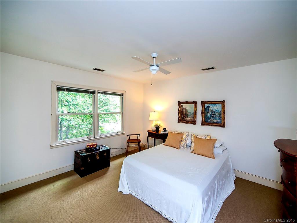 903 Bromley Road, Unit 903 Charlotte, NC 28207 - Photo 16 of 24 Gallery Image 16