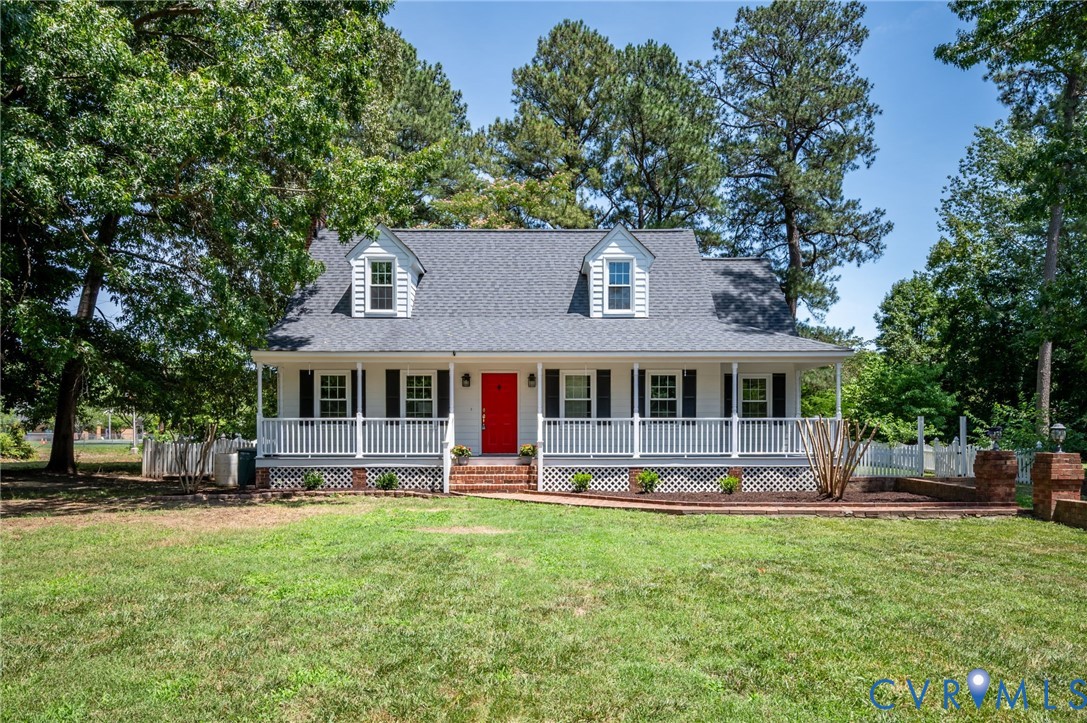 10110 Holly Road Mechanicsville, VA 23116 - Photo 1 of 26 Cape Cod-style home featuring a covered front porc