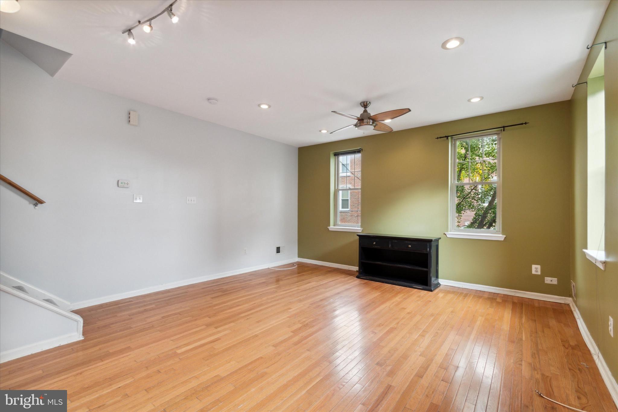 1918 Poplar Street, Unit 2 Philadelphia, PA 19130 - Photo 7 of 18 Living Room
