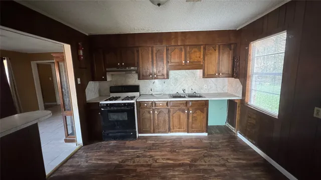 $85,000 | 1913 Lincoln Drive, Orange, TX 77630