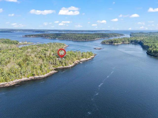 $3,499,000 | 92 Brooks Cove Road, Westport Island, ME 04578