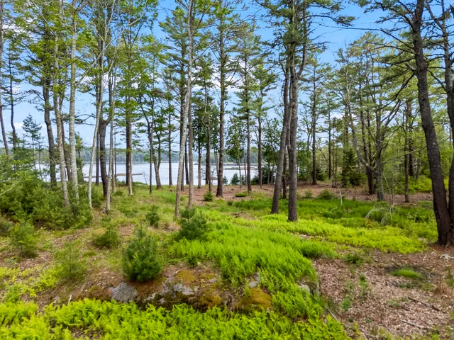 $3,499,000 | 92 Brooks Cove Road, Westport Island, ME 04578