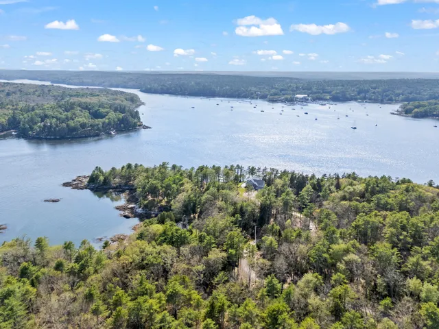 $3,499,000 | 92 Brooks Cove Road, Westport Island, ME 04578