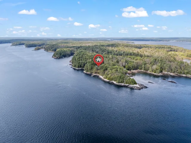$3,499,000 | 92 Brooks Cove Road, Westport Island, ME 04578