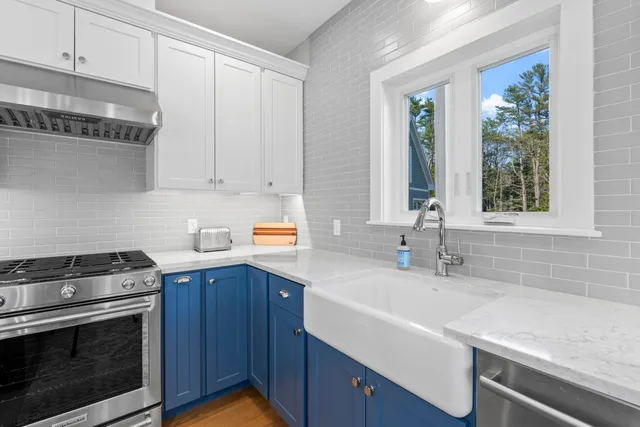 $3,499,000 | 92 Brooks Cove Road, Westport Island, ME 04578