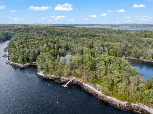 $3,499,000 | 92 Brooks Cove Road, Westport Island, ME 04578