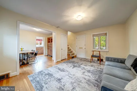 $798,500 | 2708 Central Avenue, Alexandria, VA 22302