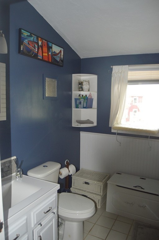 2 Nipmuc Road Framingham, MA 01702 - Photo 9 of 15 Gallery Image 9