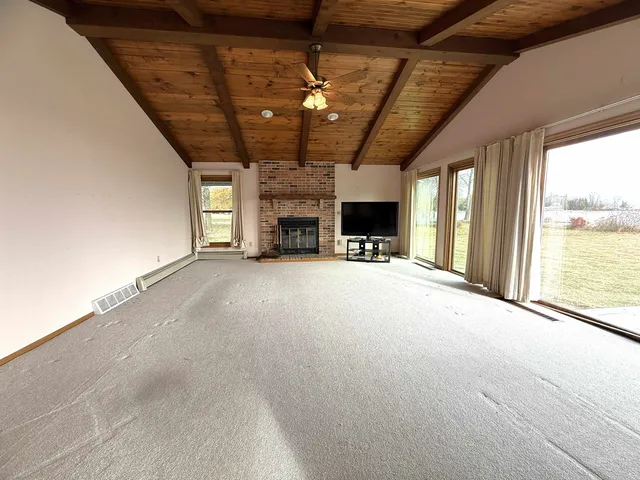 $425,000 | 4116 Michigan Shores Drive, Menominee, MI 49858