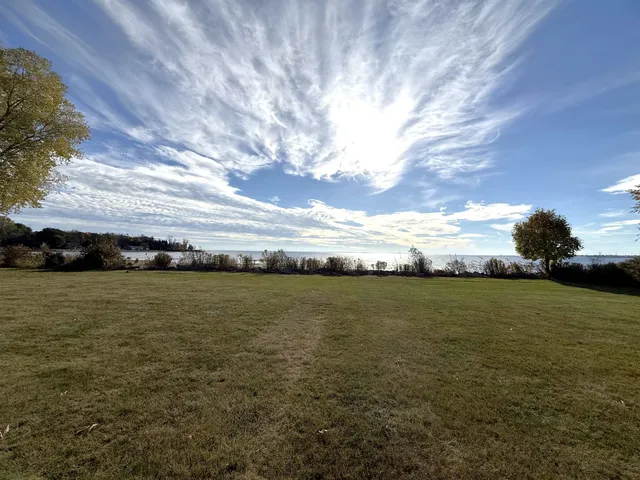 $425,000 | 4116 Michigan Shores Drive, Menominee, MI 49858