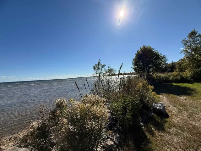 $425,000 | 4116 Michigan Shores Drive, Menominee, MI 49858