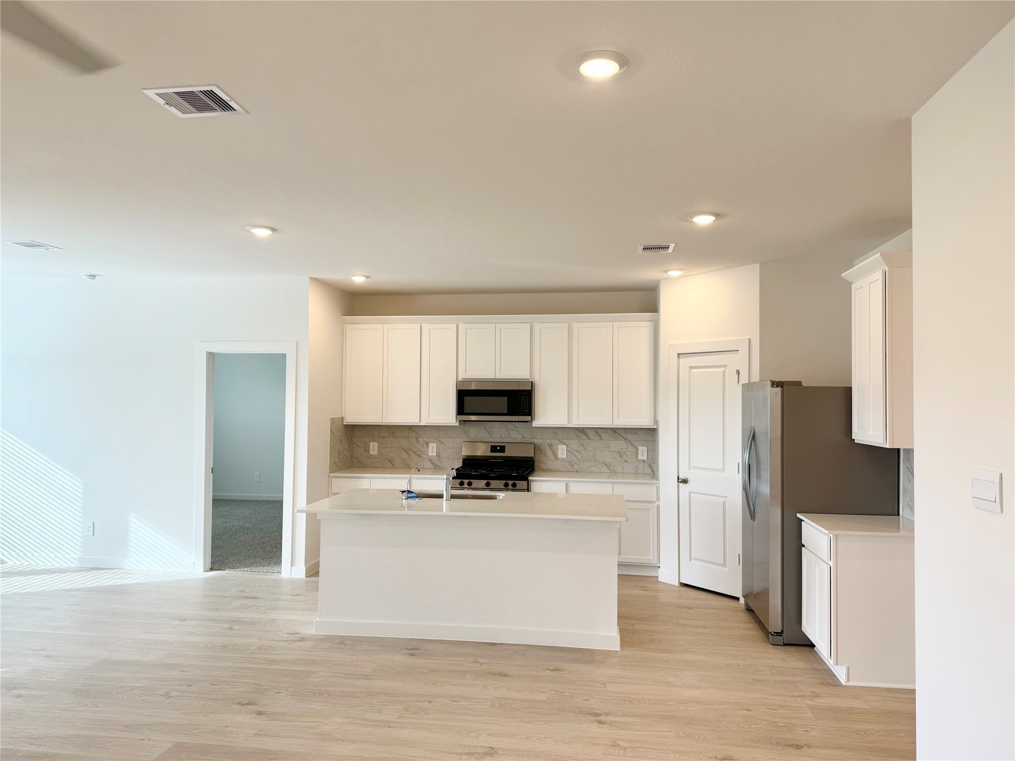 30751 Wicklow Gdns Drive Fulshear, TX 77441 - Photo 6 of 43