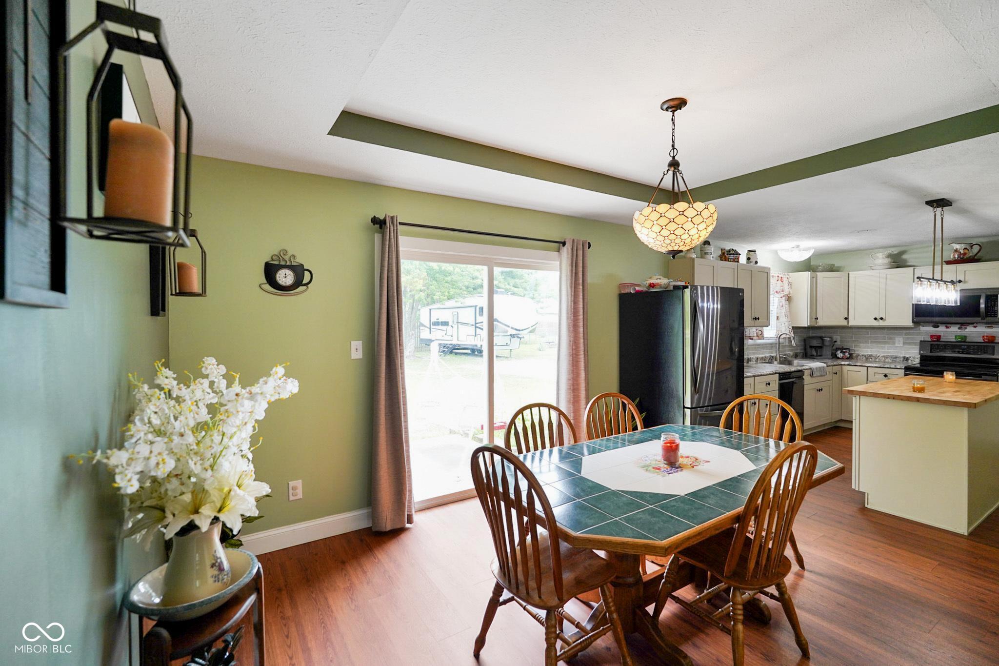 6020 Smokey View Road Mooresville, IN 46158 - Photo 8 of 24