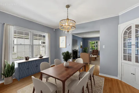 $247,500 | 215 West Saveland Avenue, Milwaukee, WI 53207
