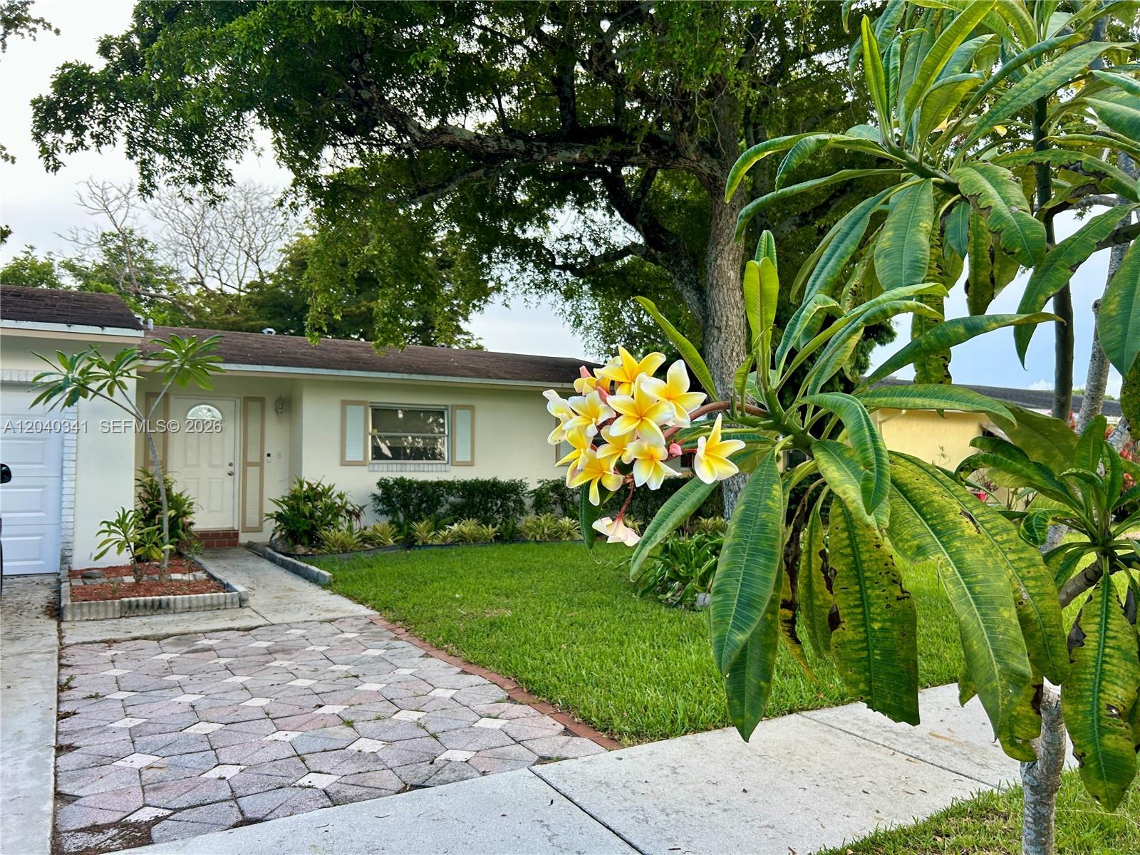 7262 Southwest 1st Street Margate, FL 33068 - Photo 1 of 6