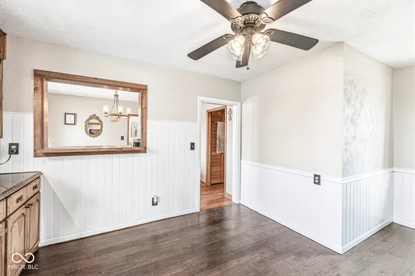 $315,000 | 7255 West Us Highway, Middletown, IN 47356