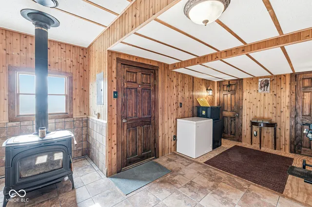 $315,000 | 7255 West Us Highway, Middletown, IN 47356