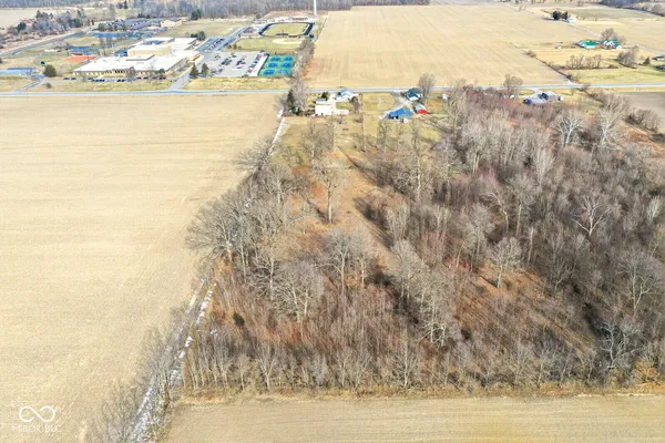 $315,000 | 7255 West Us Highway, Middletown, IN 47356