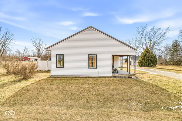 $315,000 | 7255 West Us Highway, Middletown, IN 47356