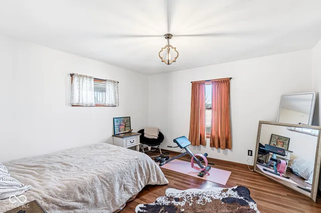 $315,000 | 7255 West Us Highway, Middletown, IN 47356