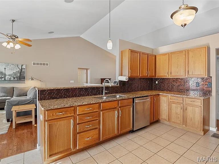 964 Prairie Crossing O'Fallon, IL 62269 - Photo 8 of 28