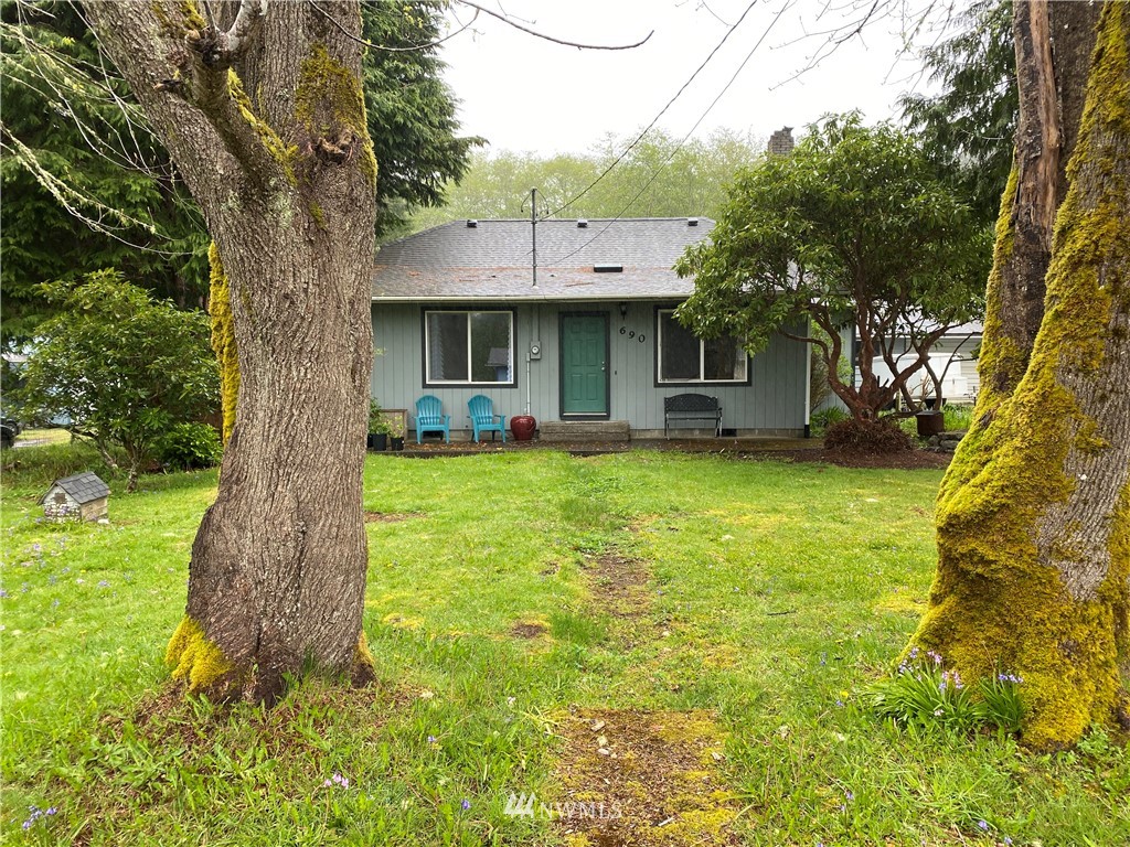 690 Copalis Beach Road Copalis Beach, WA 98535 - Photo 2 of 23 Gallery Image 2