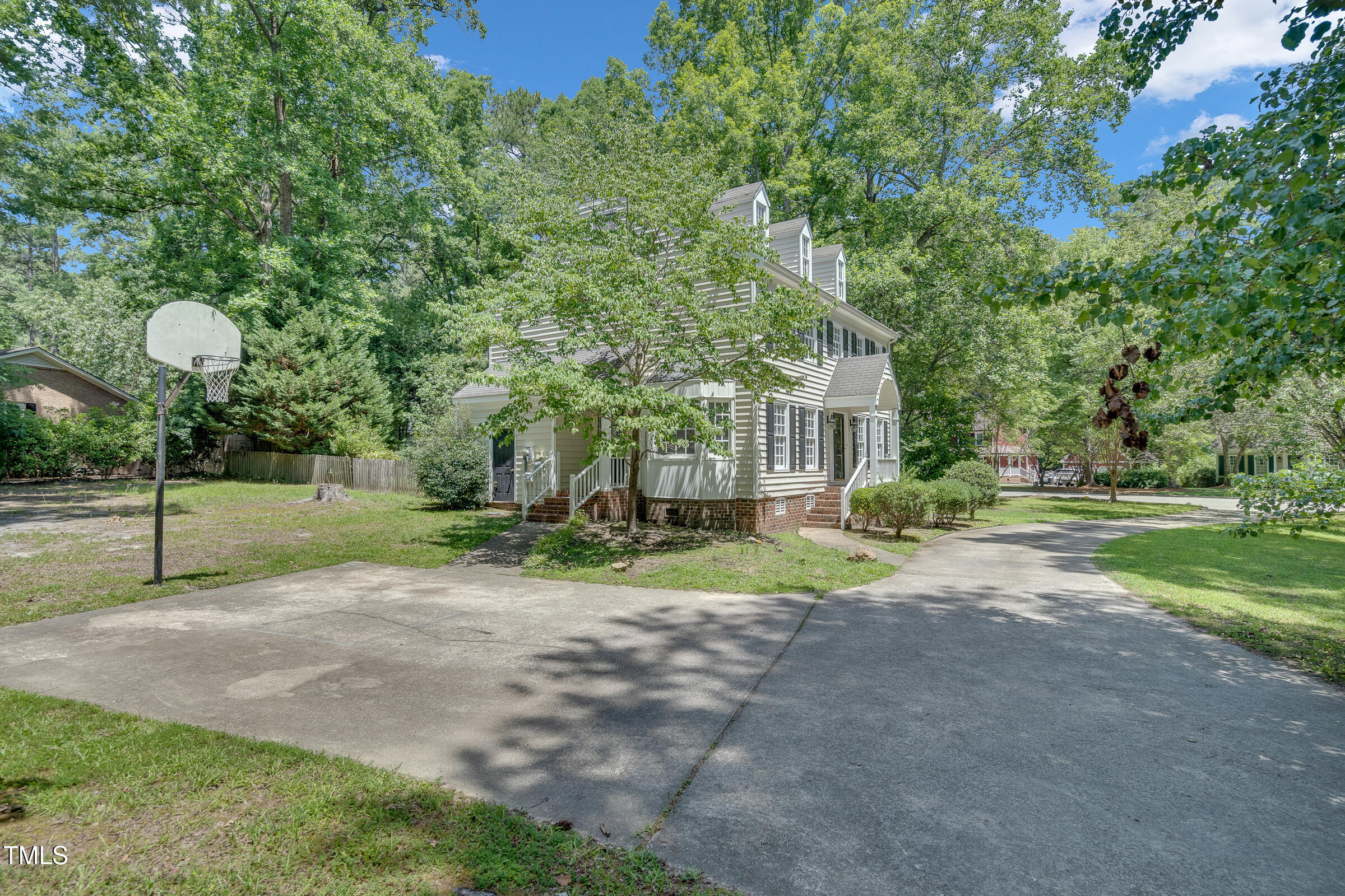 1200 Cambridge Road Northwest Wilson, NC 27896 - Photo 3 of 26 DSC08383