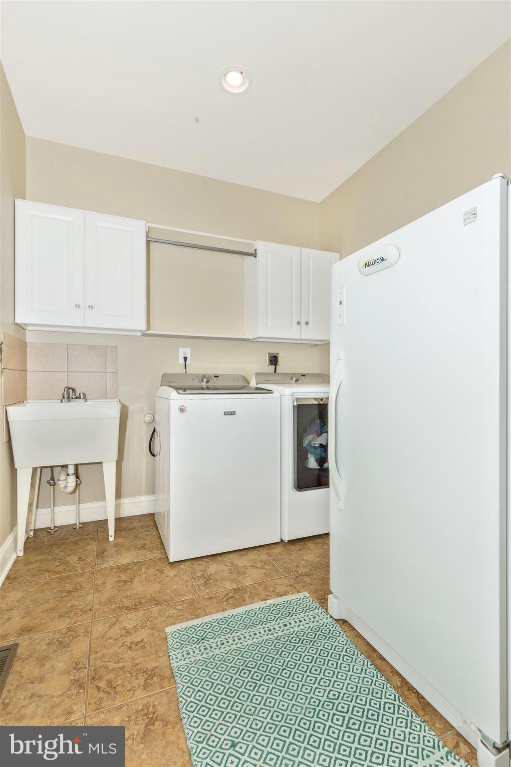 4033 Salem Bottom Road Westminster, MD 21157 - Photo 14 of 30 Laundry Room - first floor off garage