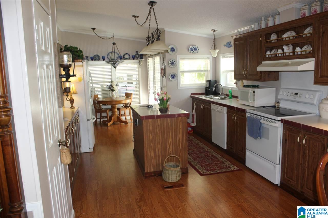 185 Wilson Glenn Road Wilsonville, AL 35186 - Photo 3 of 13