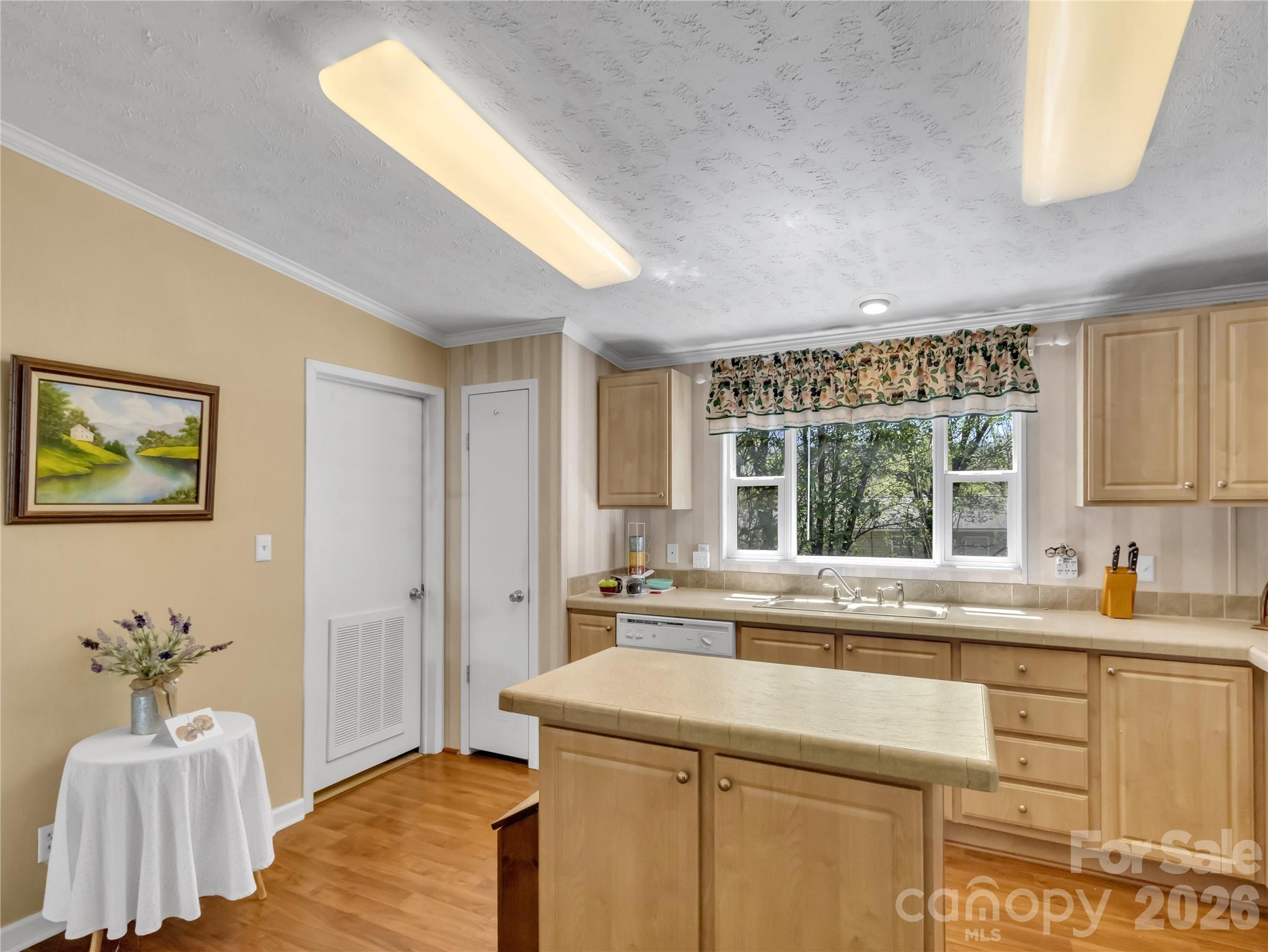233 4th Street Waynesville, NC 28786 - Photo 15 of 31