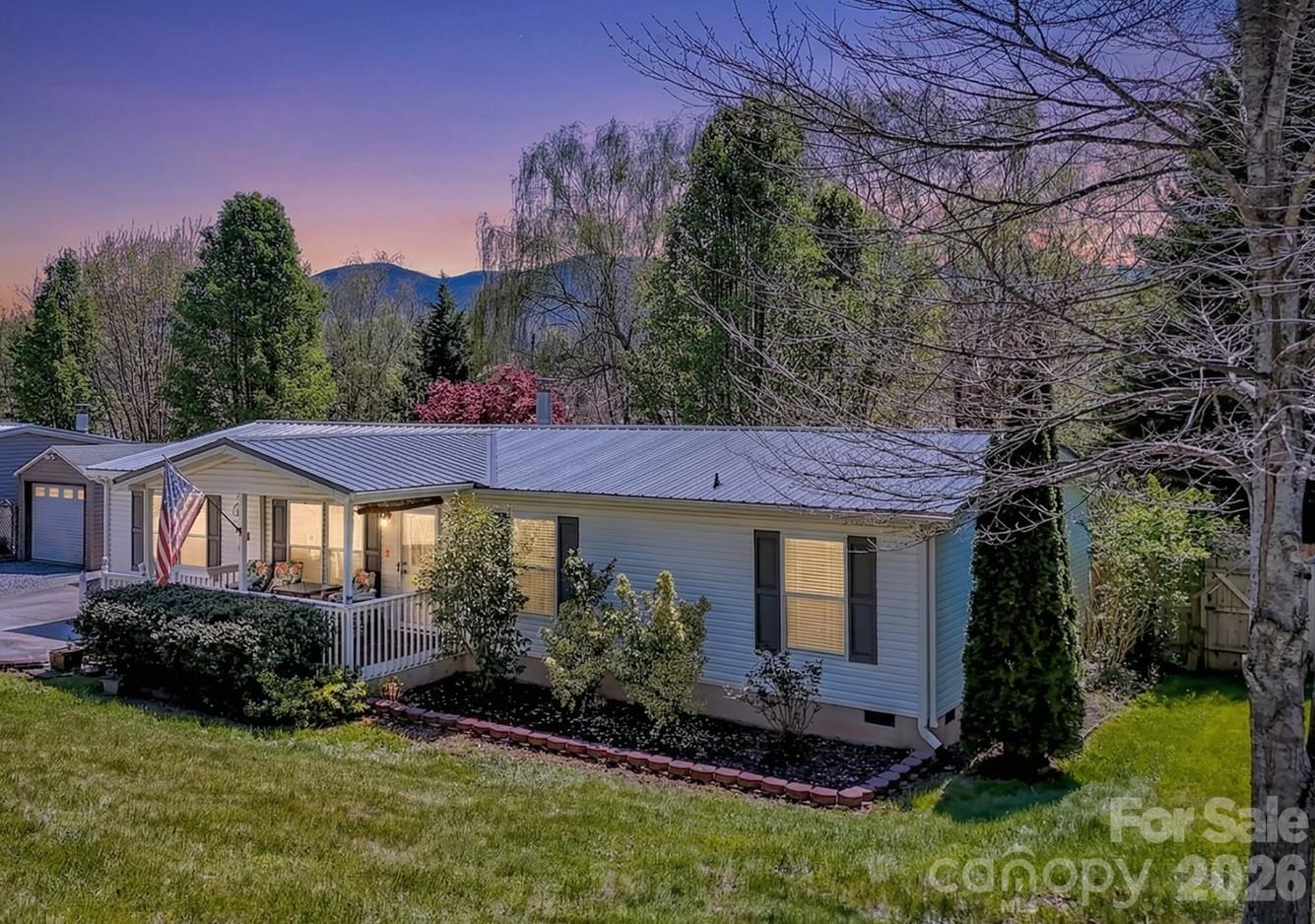 233 4th Street Waynesville, NC 28786 - Photo 8 of 31