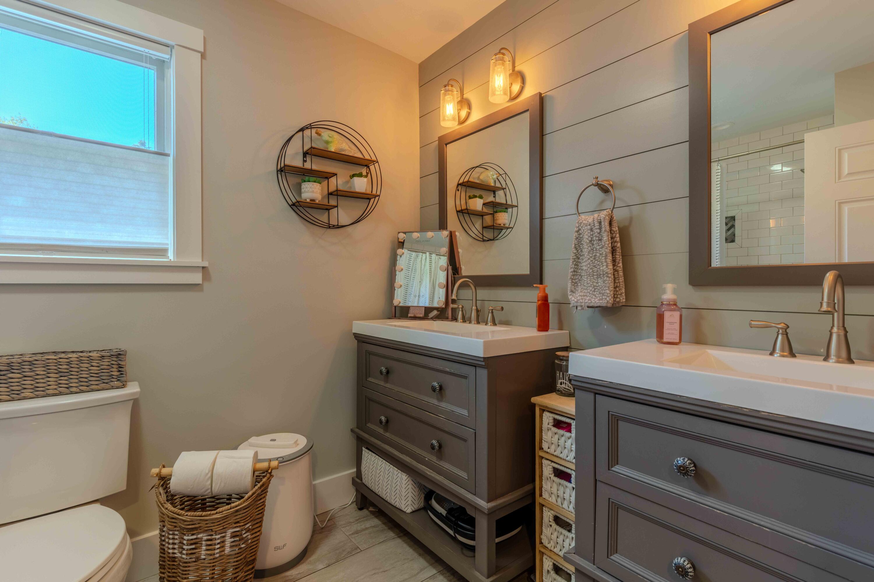 33 Townline Road Boothbay, ME 04537 - Photo 13 of 15 33-Townline-Rd-Boothbay-LR-15