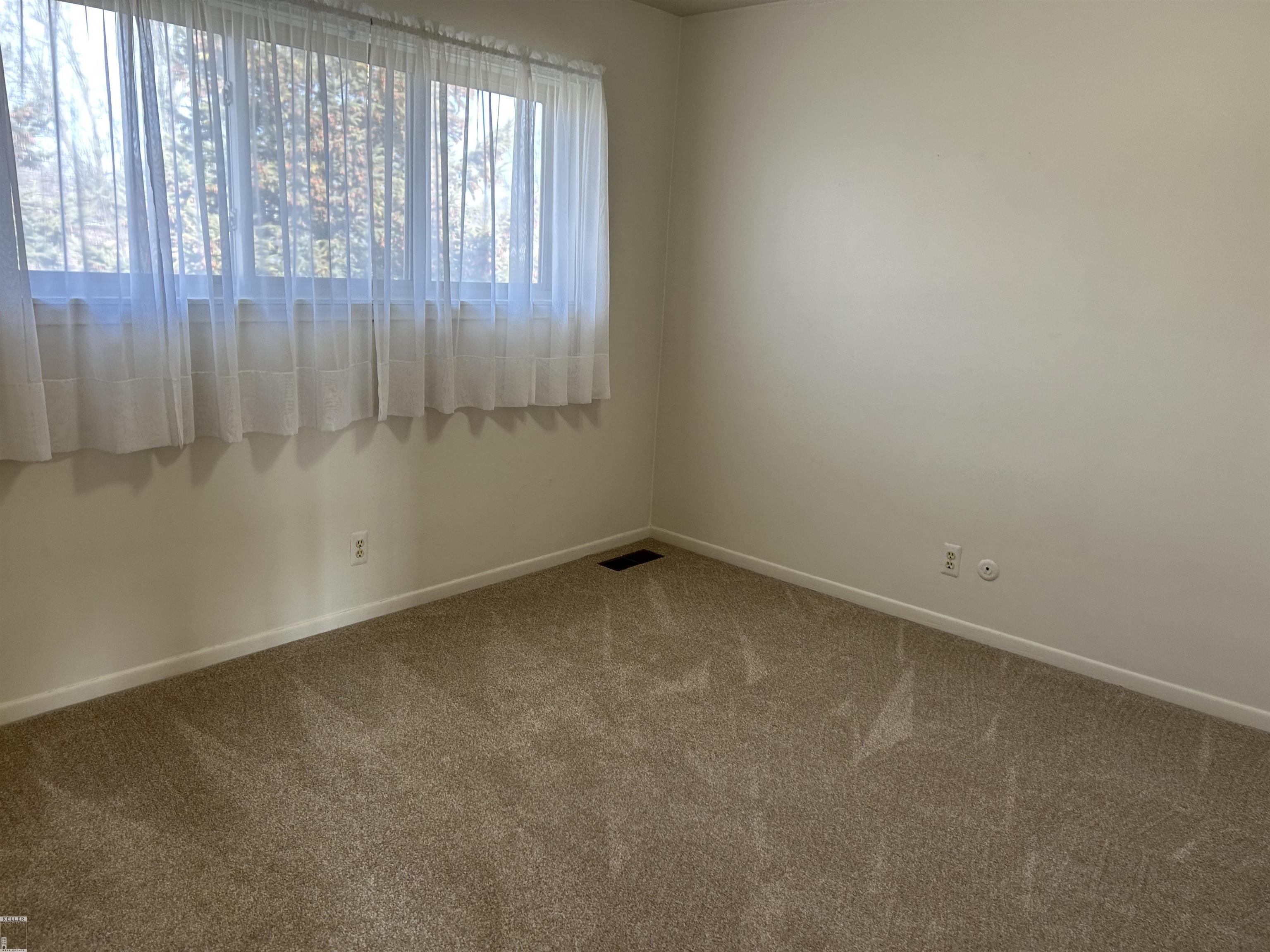 321 Spring Street, Unit 321 Romeo, MI 48065 - Photo 10 of 11