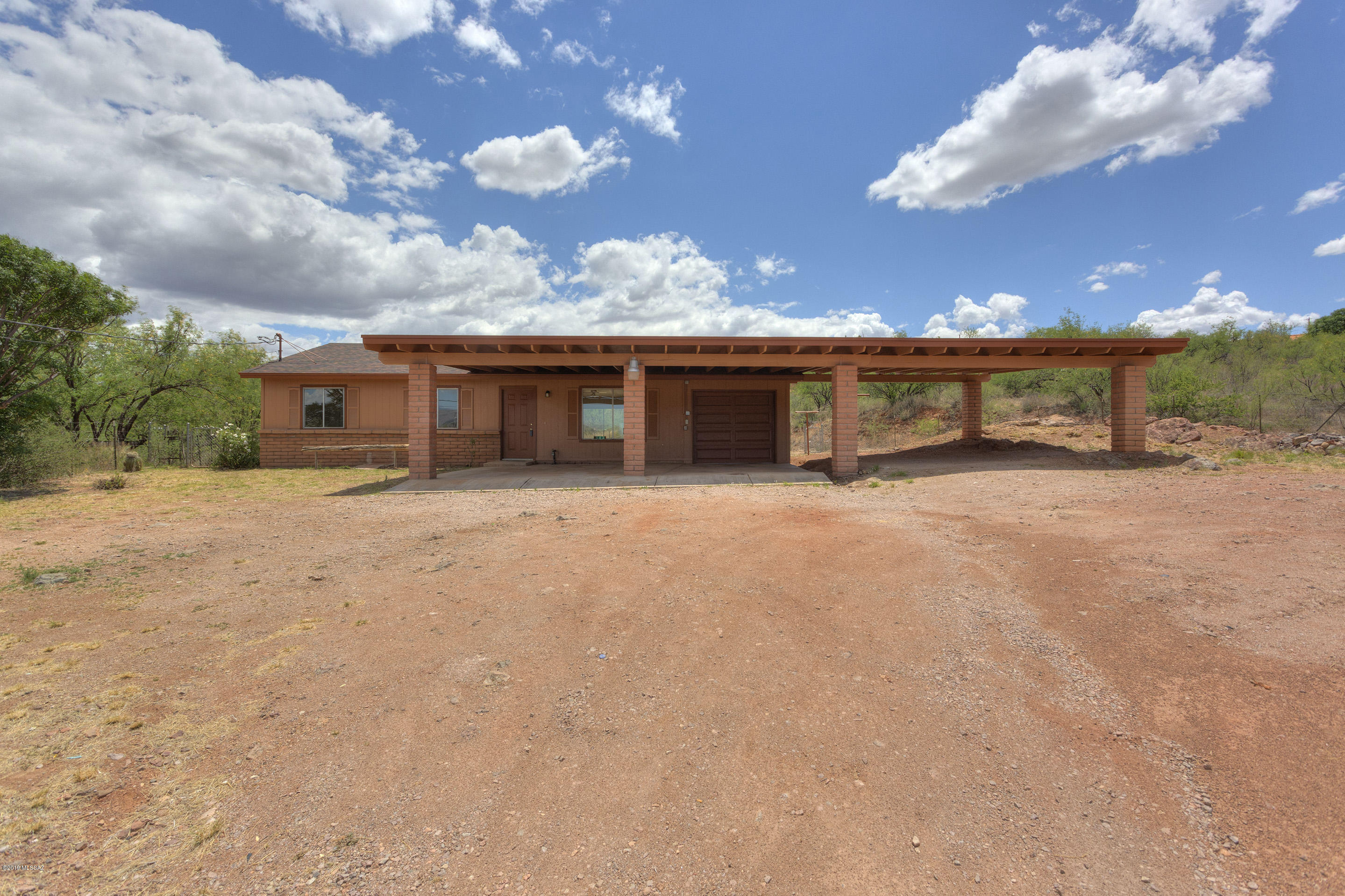 143 Camino Tabasco Rio Rico, AZ 85648 - Photo 2 of 23 Gallery Image 2
