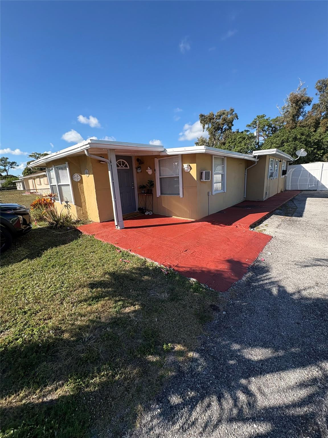 4055 Vicliff Road West Palm Beach, FL 33406 - Photo 2 of 19 Photo 2