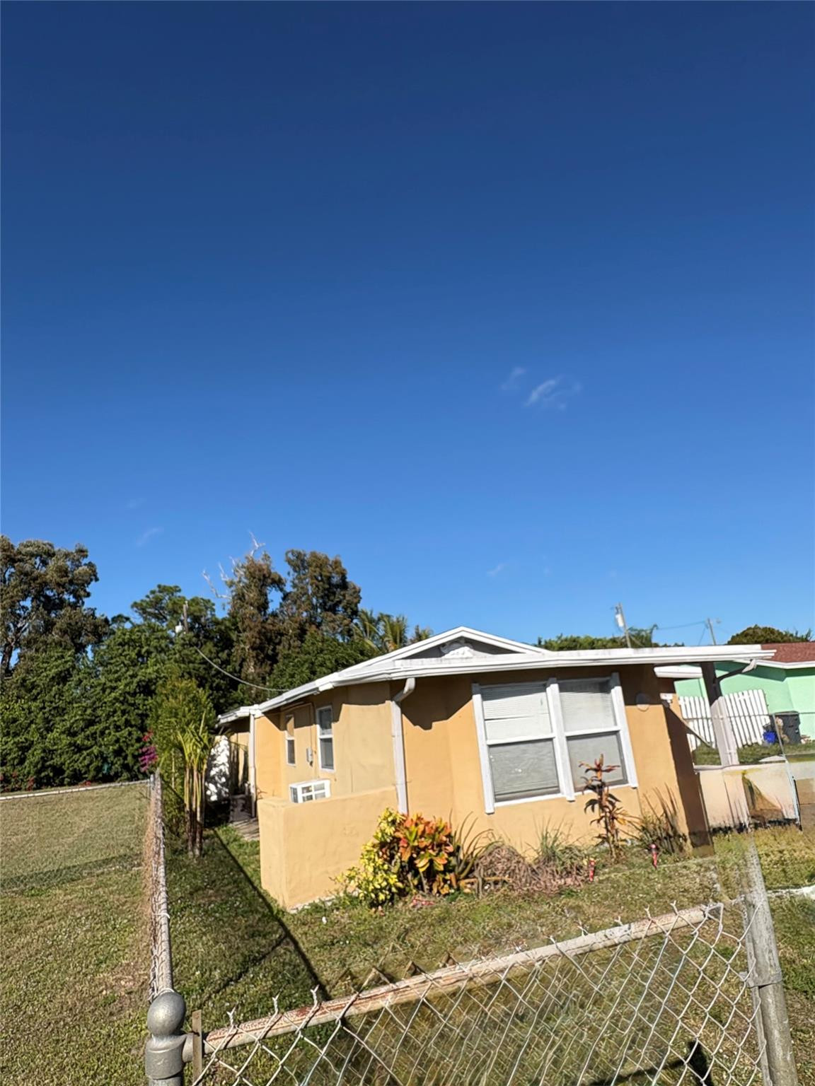 4055 Vicliff Road West Palm Beach, FL 33406 - Photo 4 of 19 Photo 4