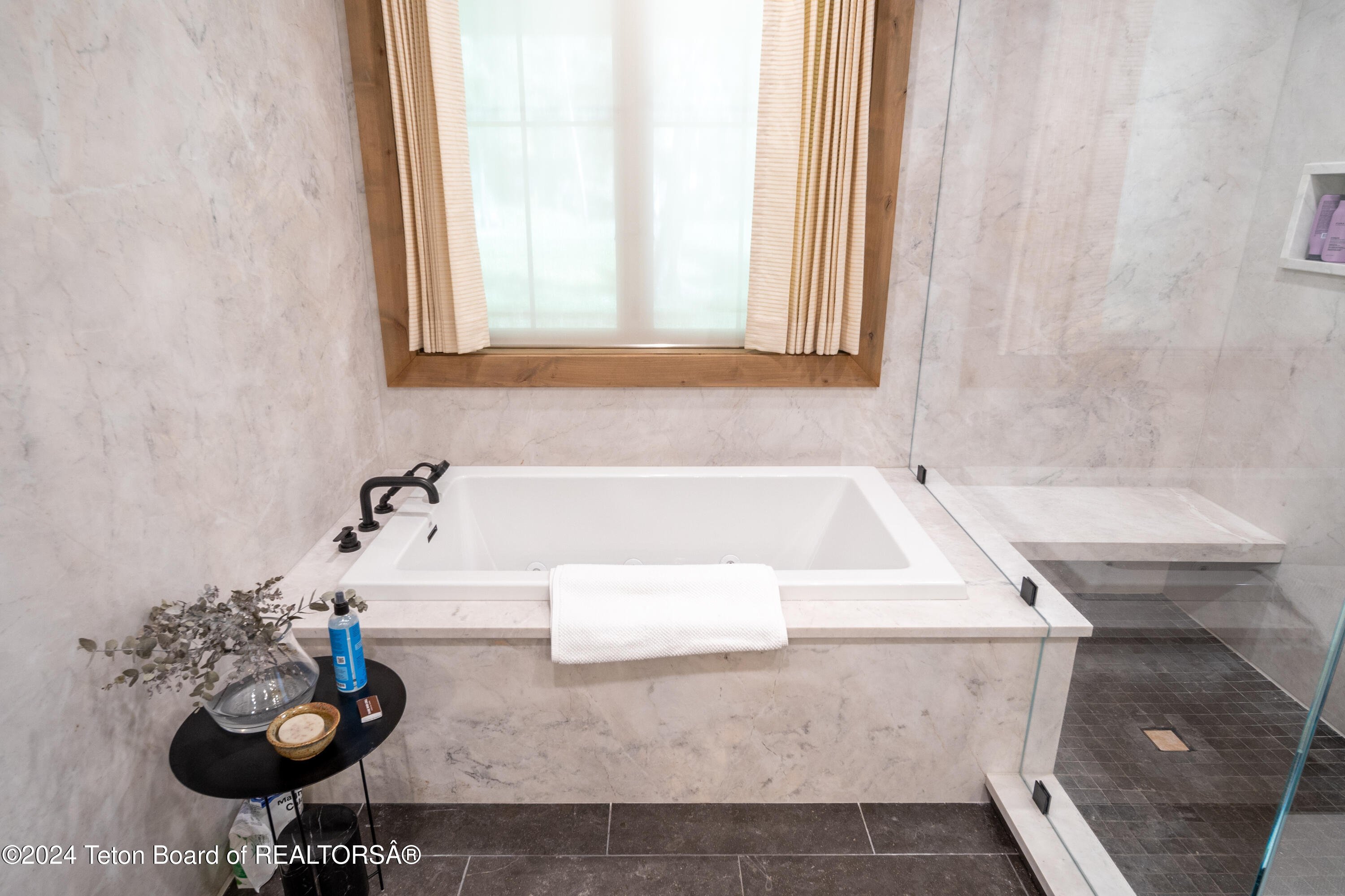 15480 Wagon Road Jackson, WY 83001 - Photo 48 of 59 Soaking Tub