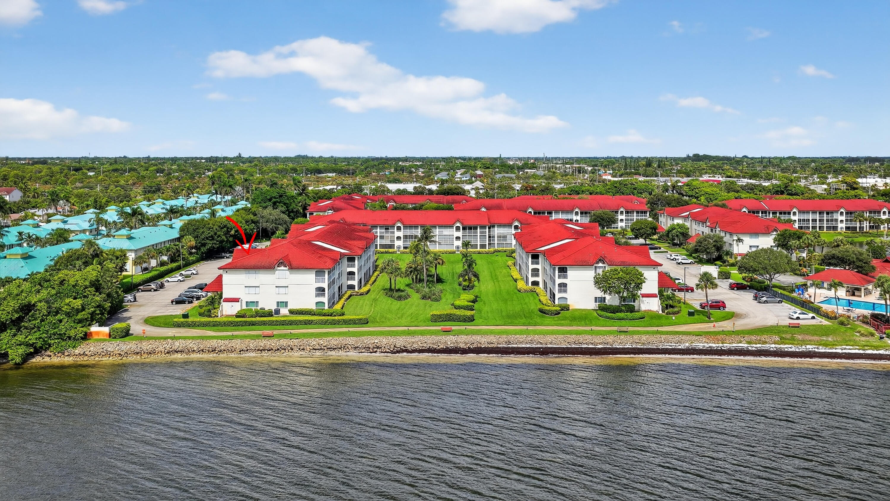 110 Half Moon Circle, Unit D2 Hypoluxo, FL 33462 - Photo 29 of 44 30-print-DJI_20250723111052_0190_D
